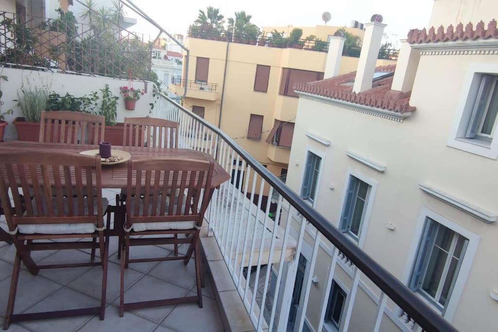 Apartament Plaka'S Heart Ateny Zewnętrze zdjęcie